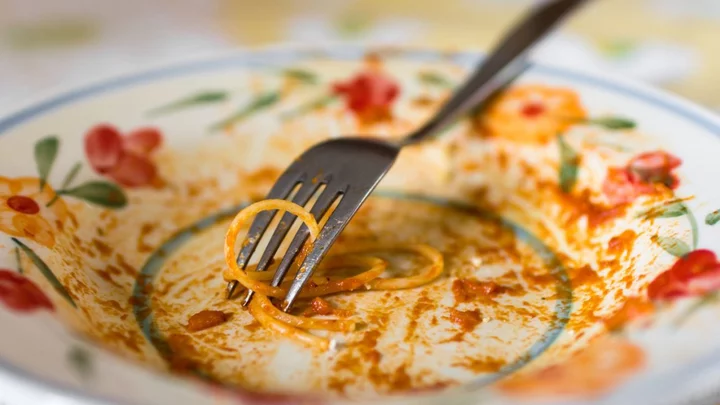 Student tragically dies after eating leftover pasta