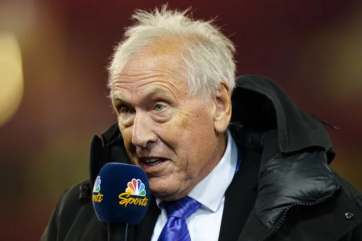 Commentator Martin Tyler stepping down from role at Sky Sports after 33 years